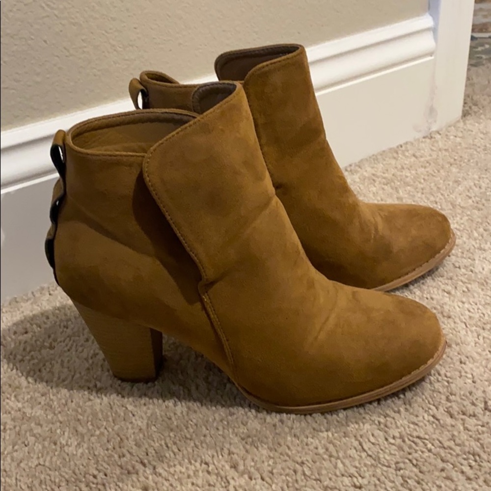 Booties - Picture 3 of 4